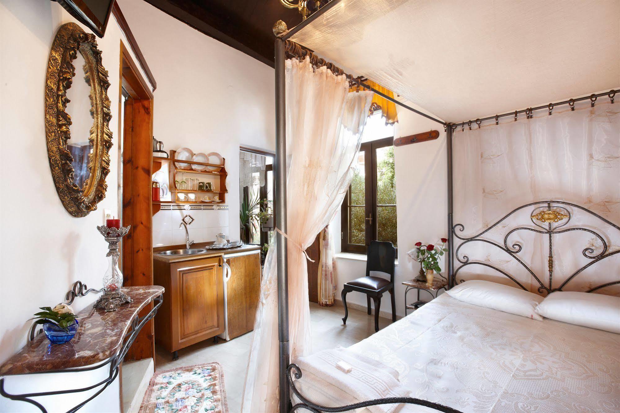 Archontiko Evgenia Studios & Suites Old Town Chania Chania  Luaran gambar